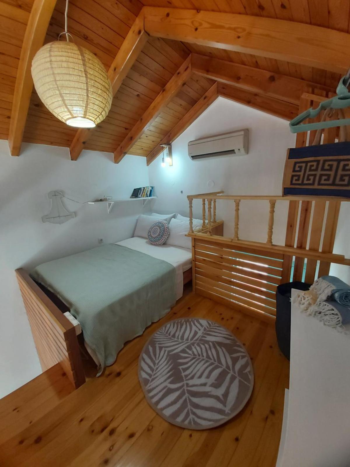89 Steps Symi Apartment Bilik gambar